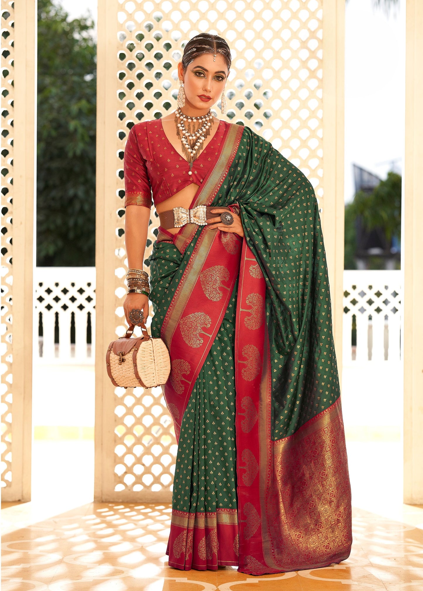 Mehndi colour Saree Look