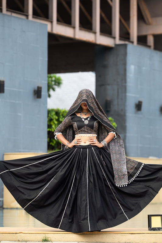 Simple black navratri lehenga choli with dupatta