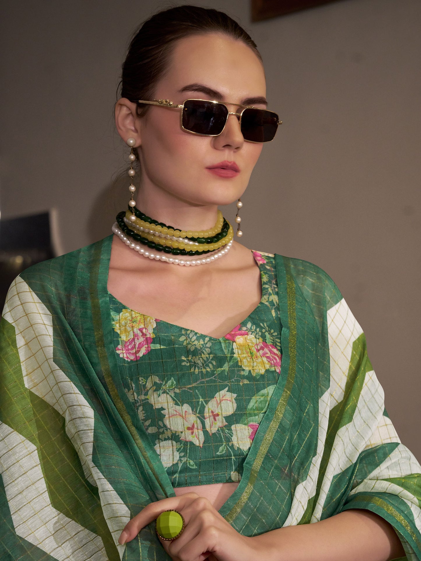 Green color linen weaving saree with blouse online