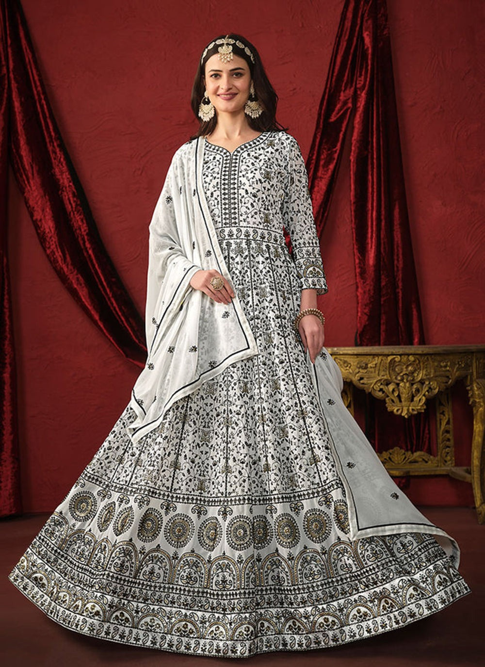 Elegance White Georgette Gown With Dupatta For Sangeet Function Ragthm Elegance White Georgette Gown With Dupatta For Sangeet Function Ragthm