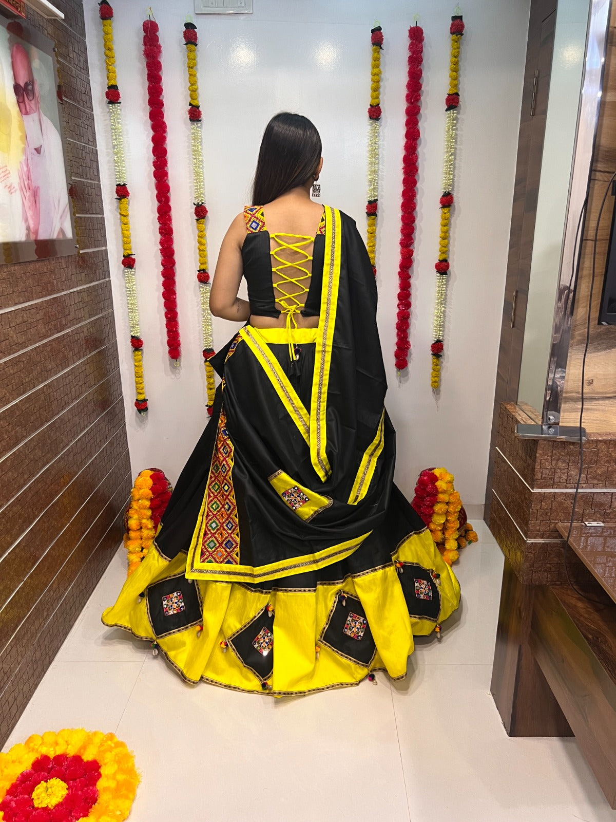 Black kutchi work ghagra choli with online