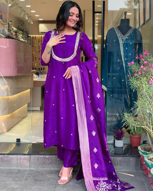 Purple viscose chanderi salwar suit for wedding