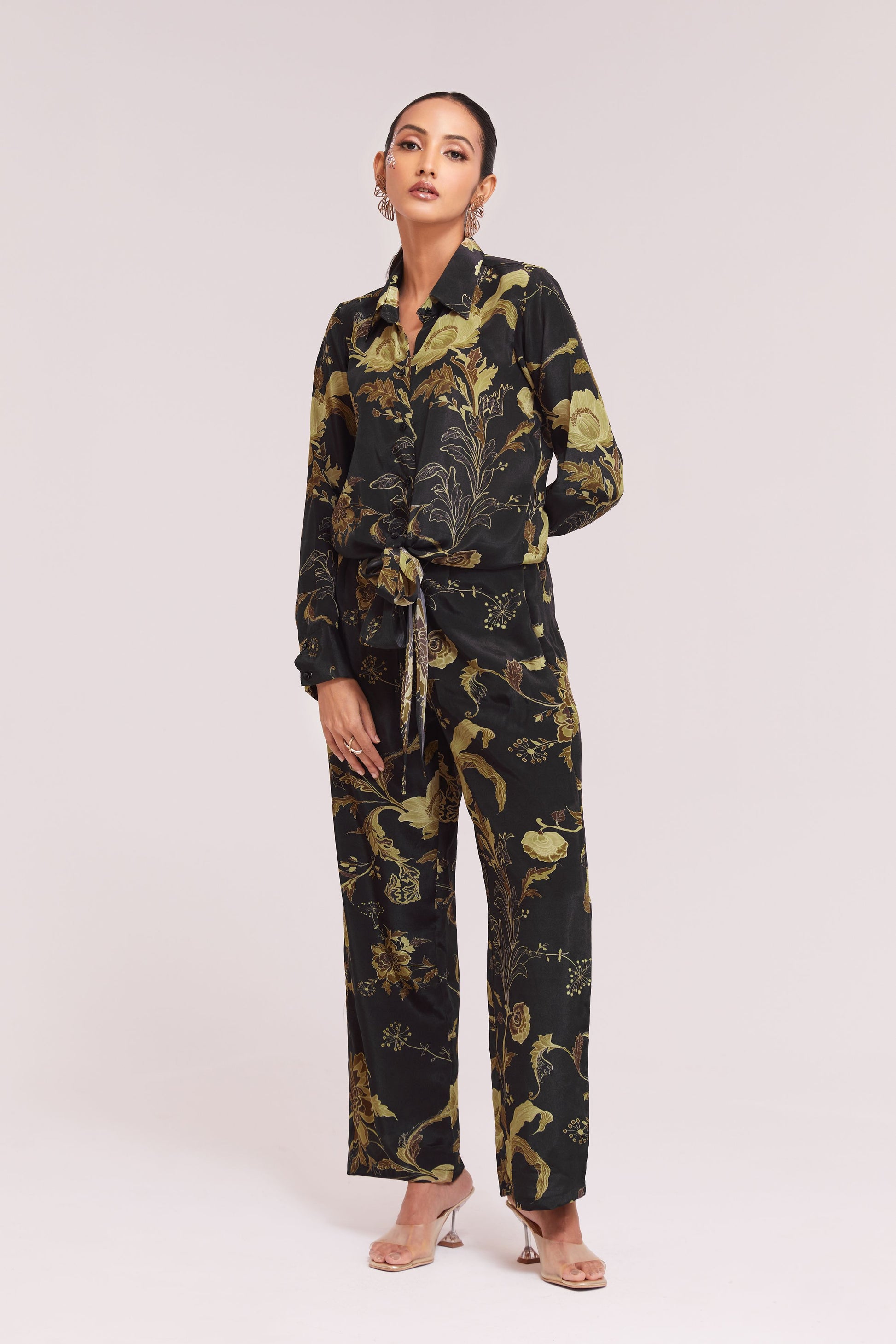 Black color crepe co ord set for women design look