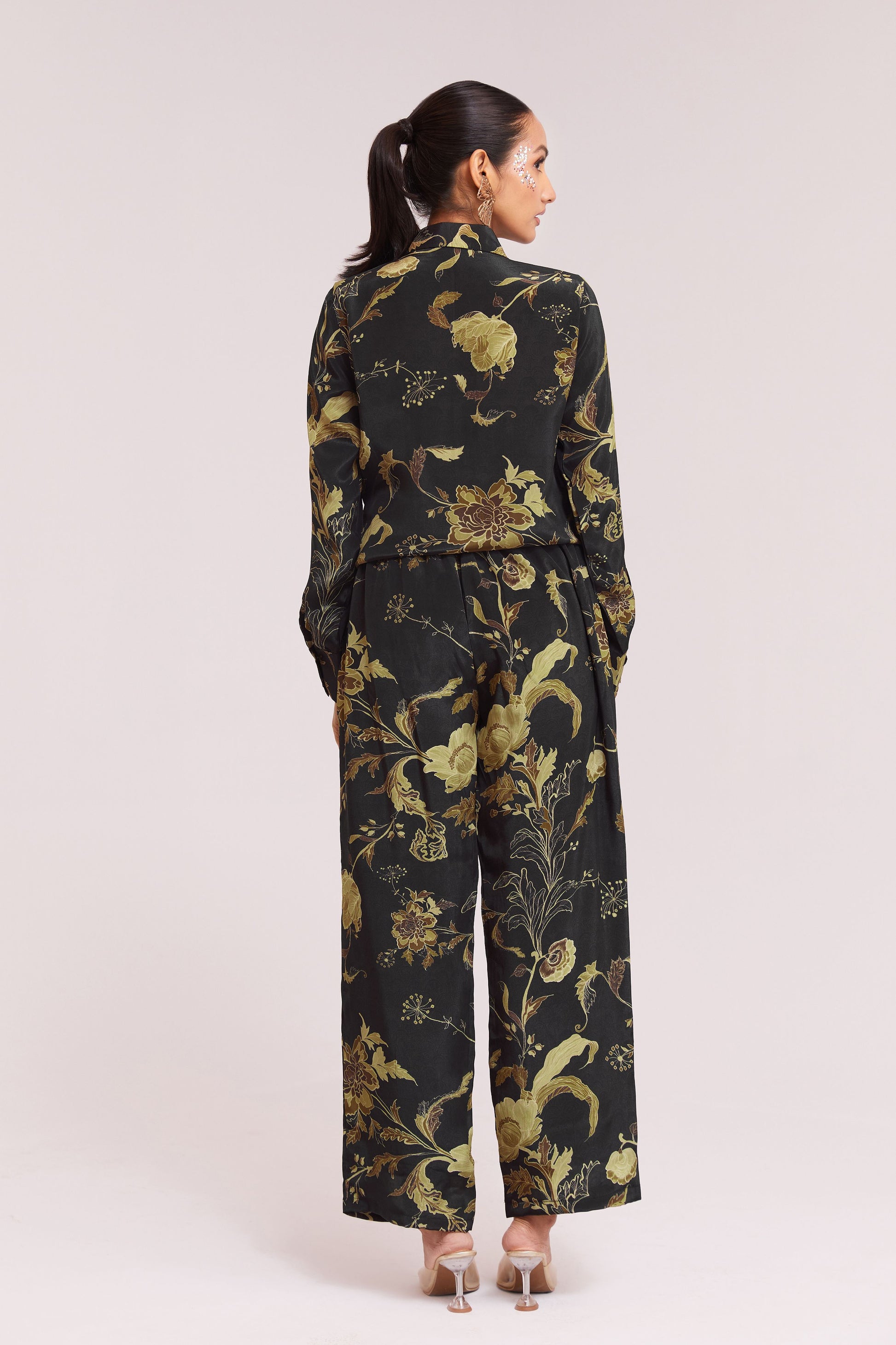 Black color crepe co-ord printed set for women