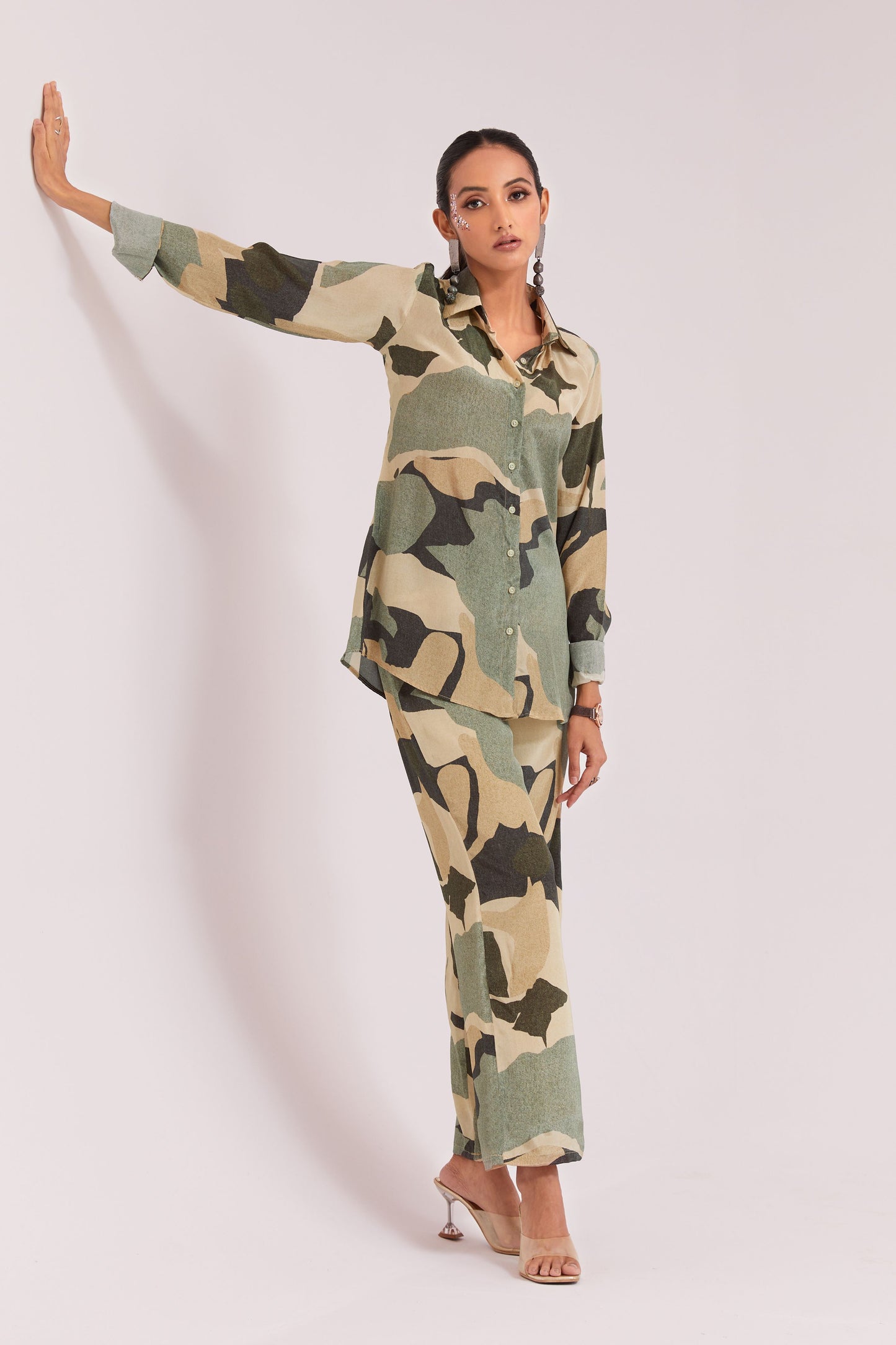 Delightful Multi Color Crepe Printed Trendy Co-Ord Set For Women