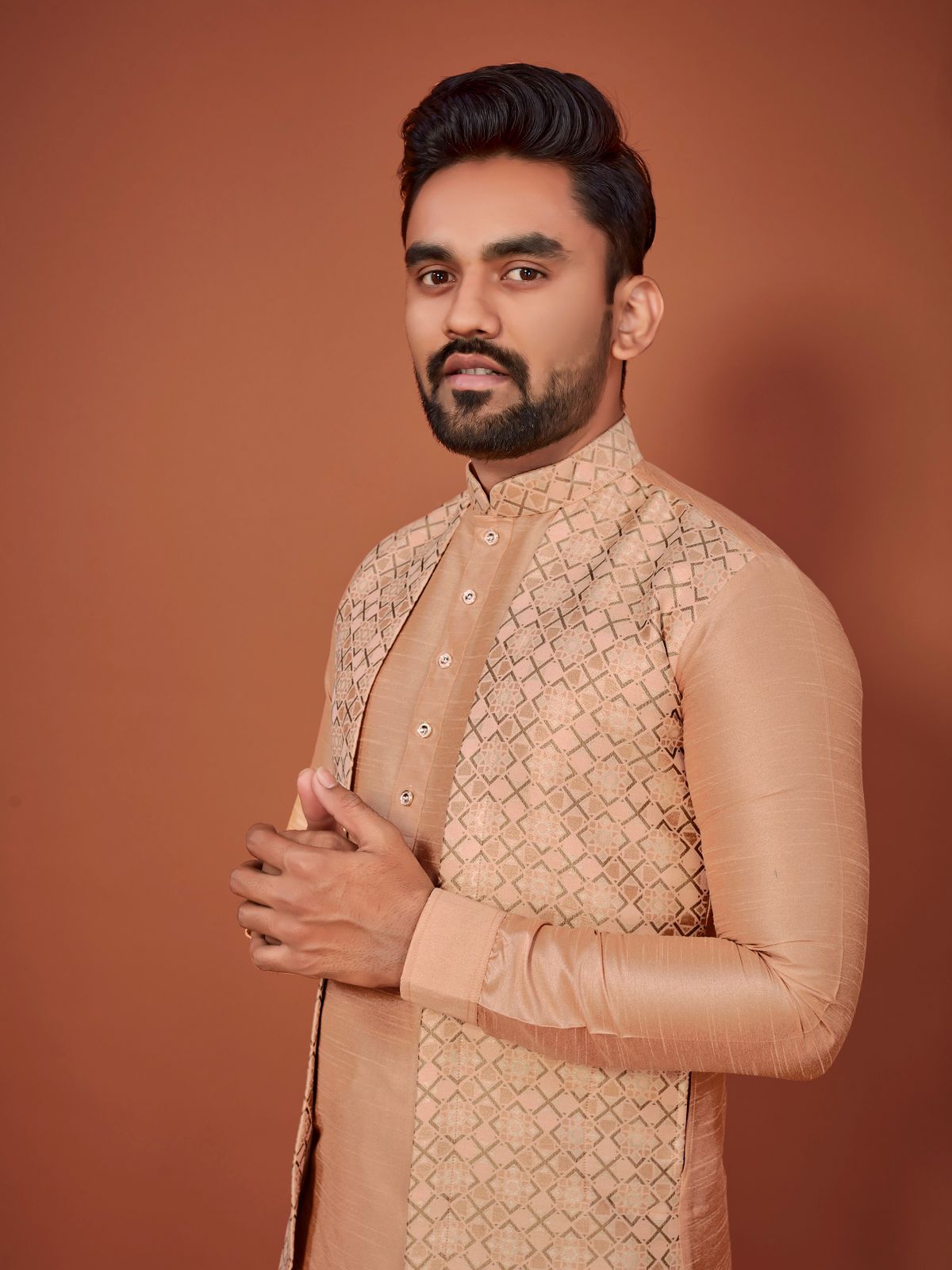 Groom Traditional wear Indo-Western Kurtas For Wedding Men