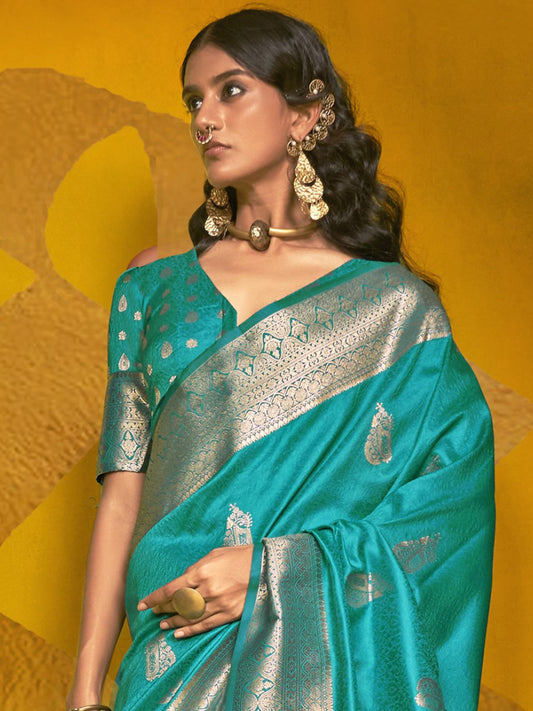 Rama color handloom silk saree with blouse