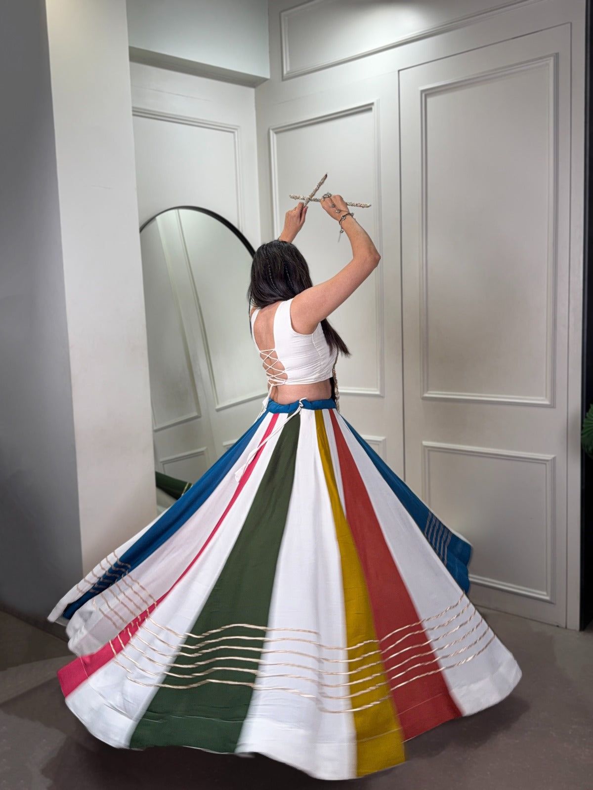 Garba wear stylish lehenga choli