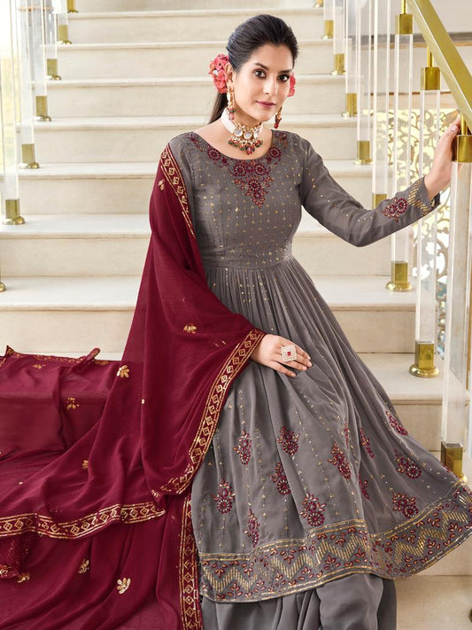 Light grey traditional top pant with dupatta for women