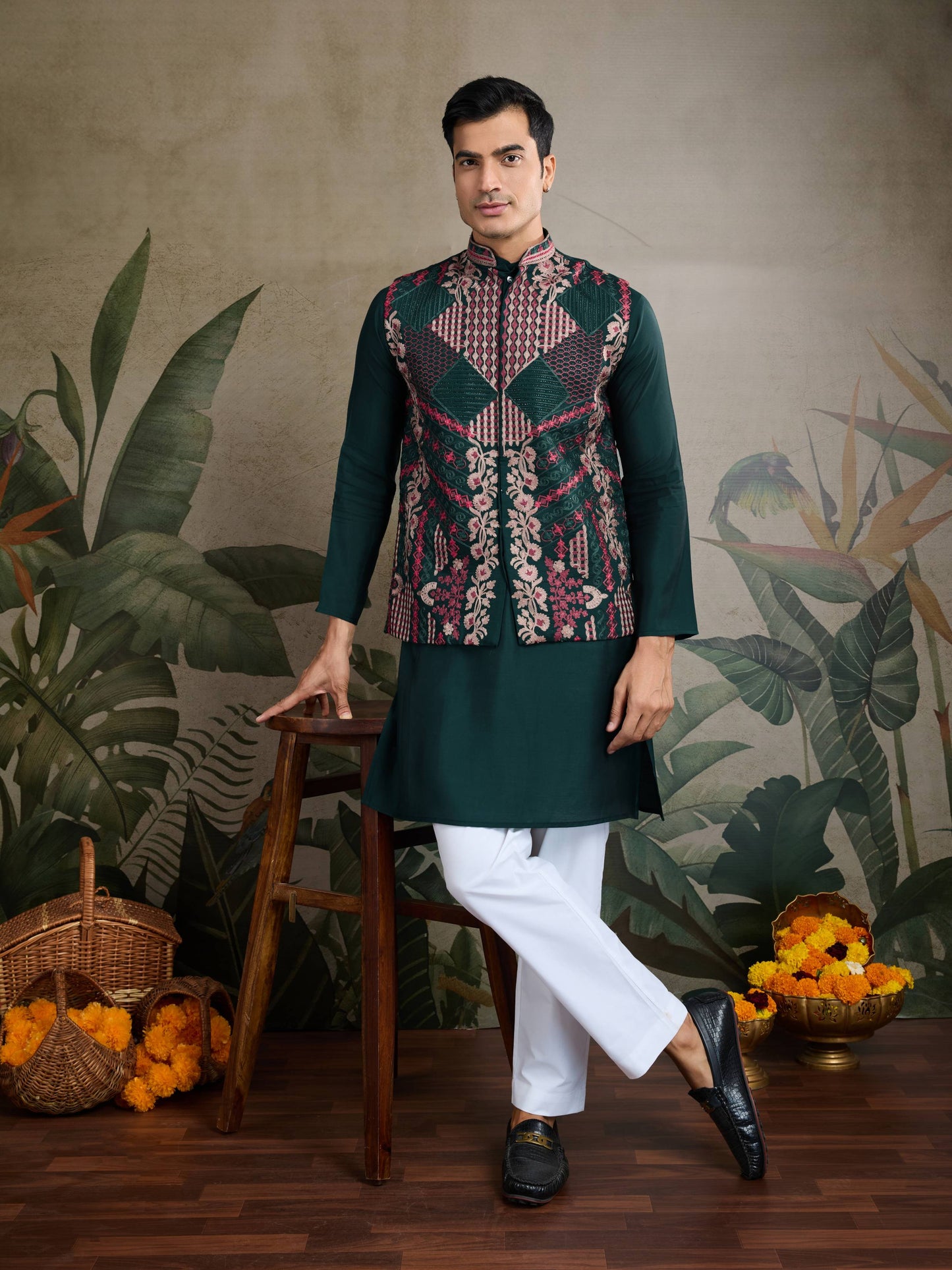 Green color viscose silk kurta with koti
