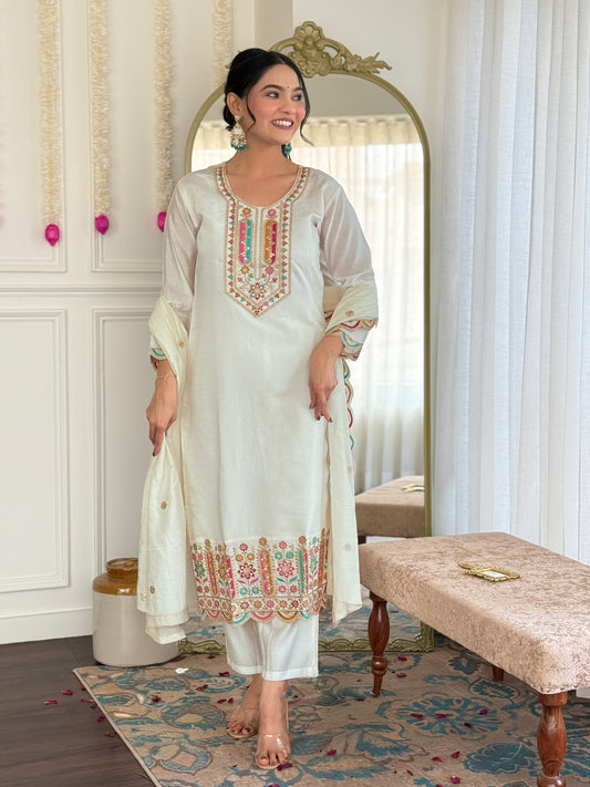 White color viscose chanderi salwar suit price