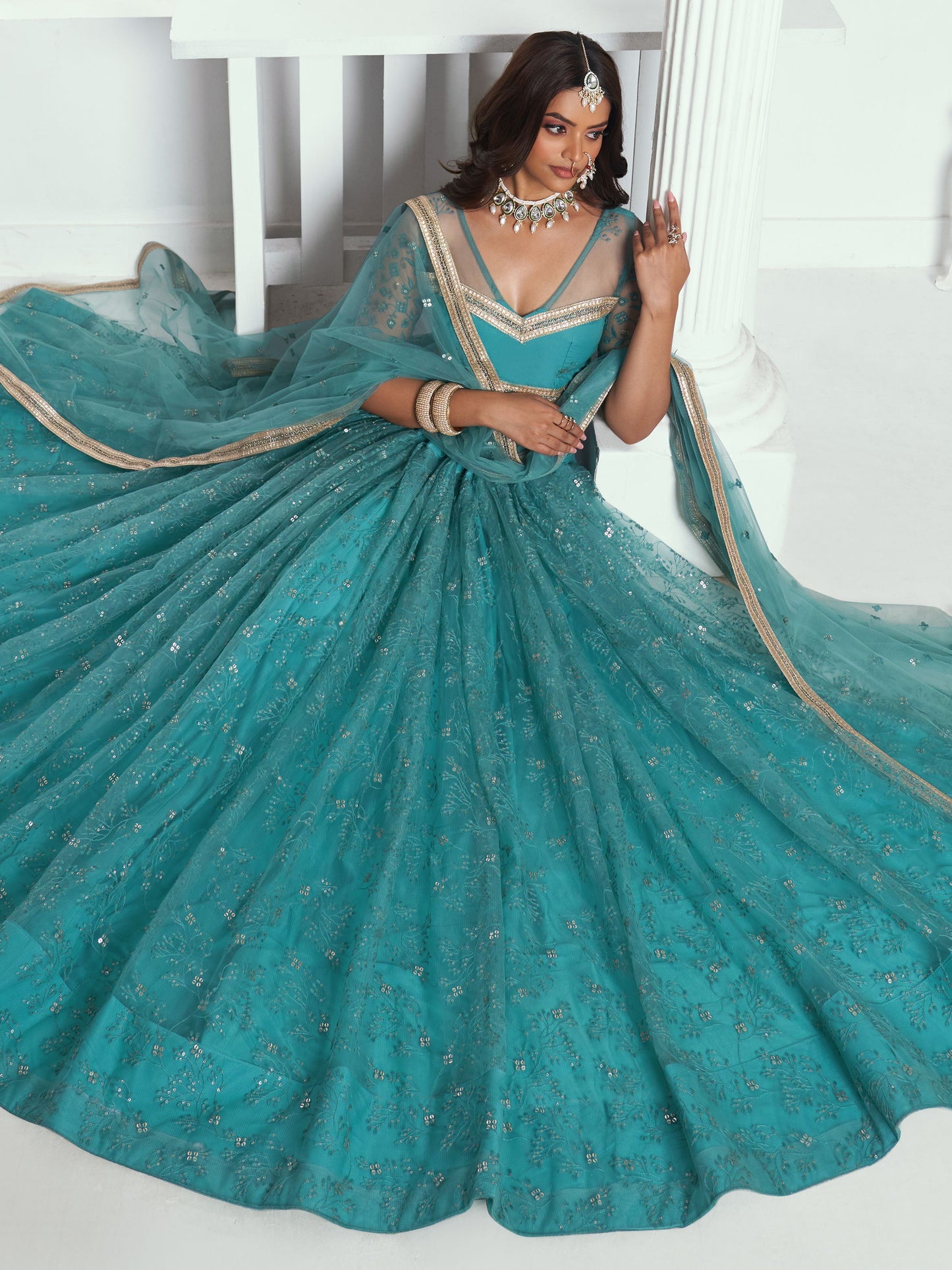 Rama green Lehenga jewellery combination