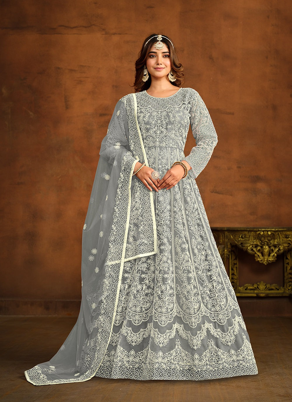 Indian Traditional Grey Soft Net Anarkali Gown For Festival Party Wear SEMI-STITCHED / Grey Indian Traditional Grey Soft Net Anarkali Gown For Festival Party Wear SEMI-STITCHED / Grey