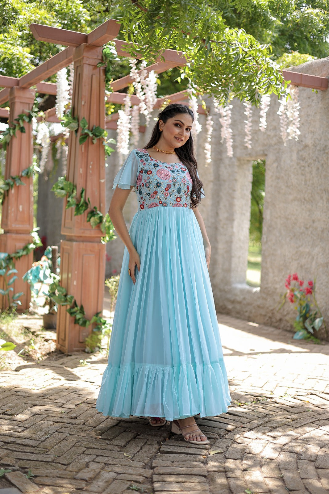 Maxi sky georgette gown for women
