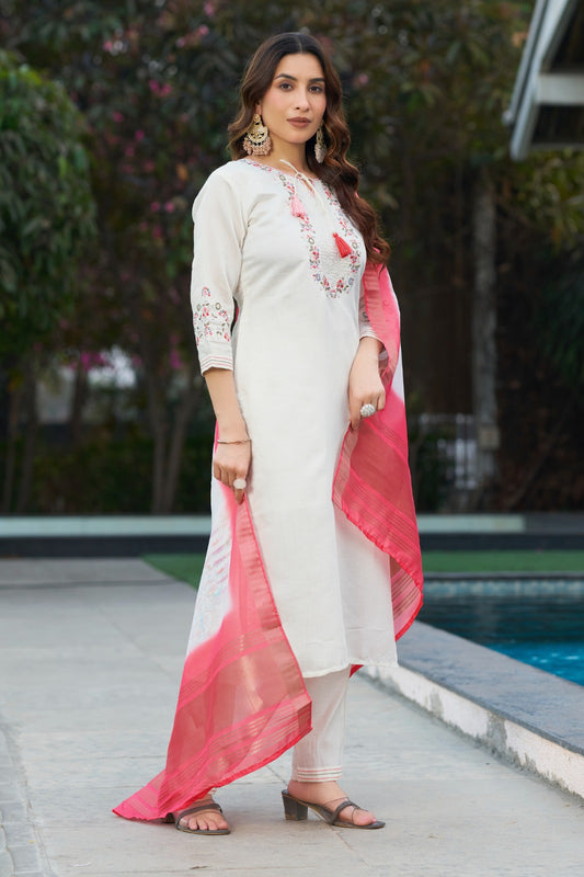White color viscose silk salwar suit with dupatta