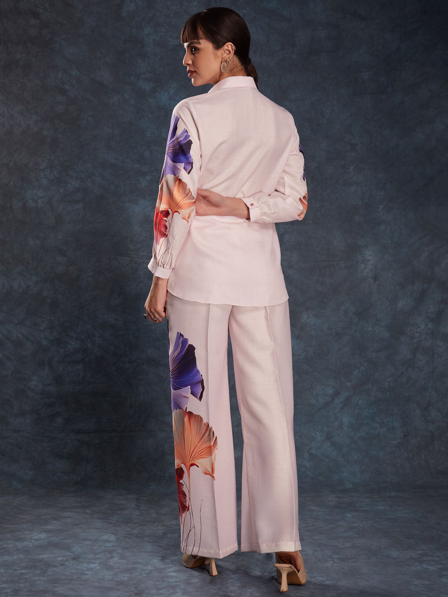 Light pink color linen printed co-ord set for women