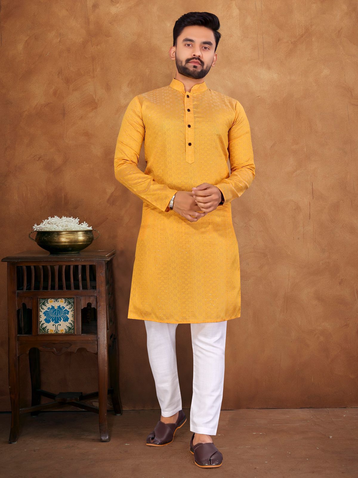 Yellow color stylish look kurta for mens