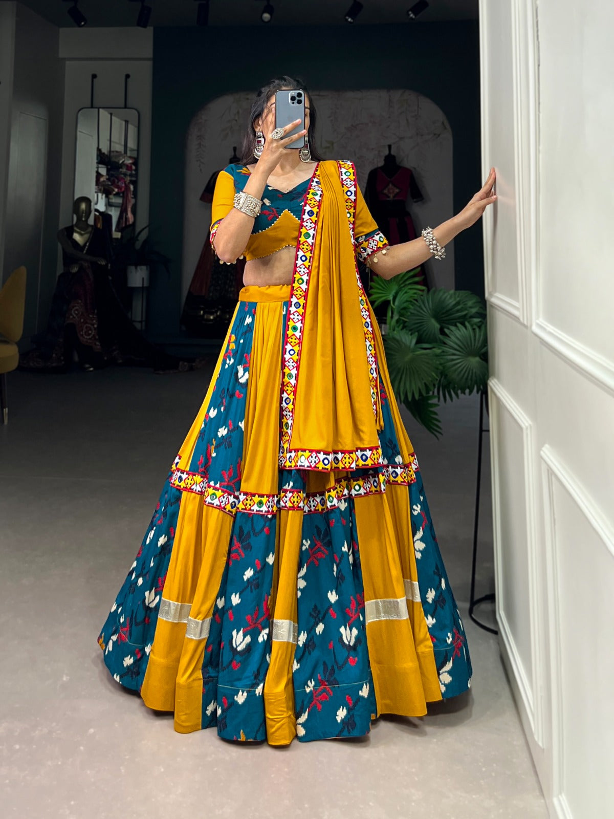 Firozi gamthi work lehenga choli online