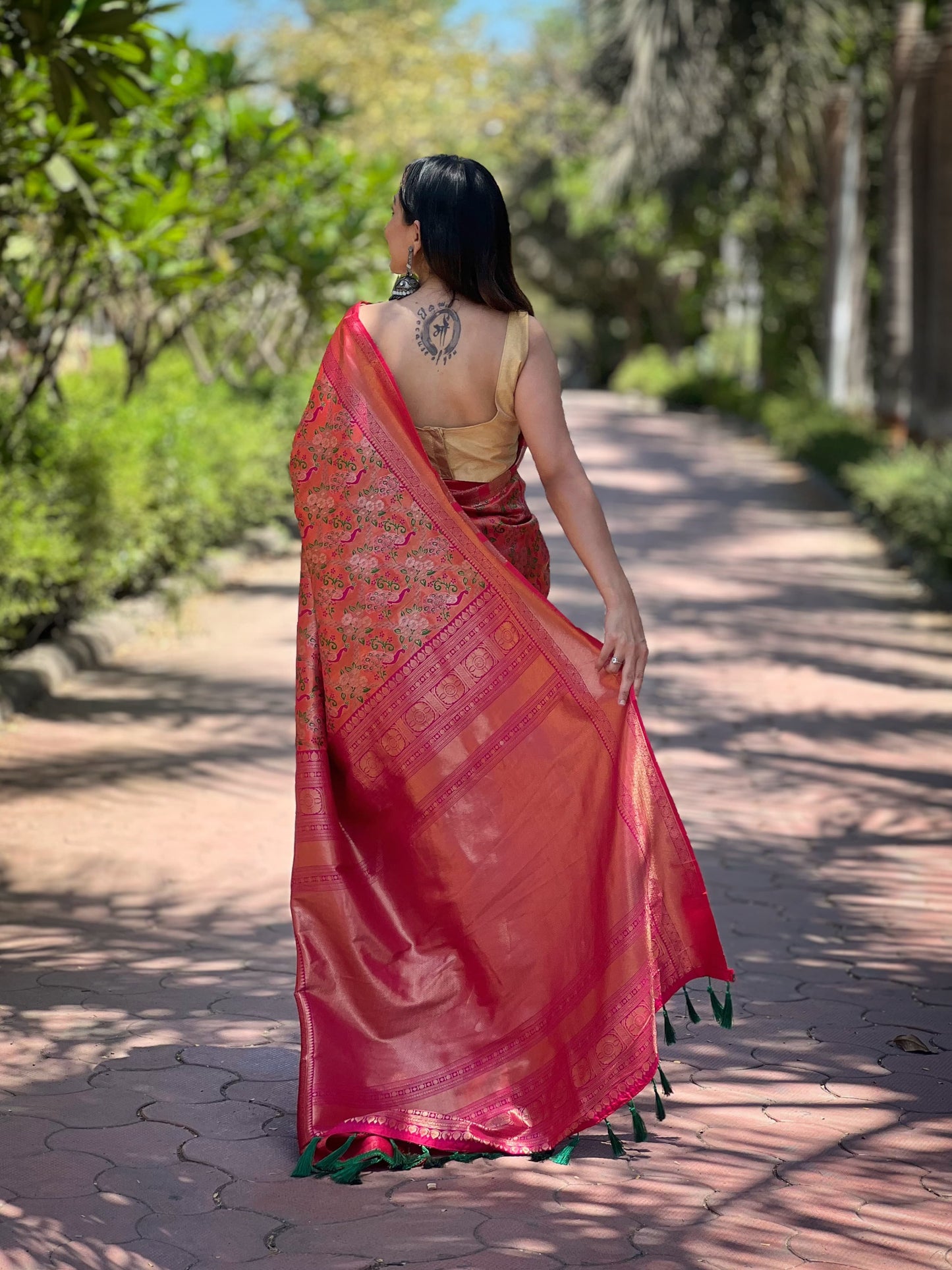 Wedding wear tissue banarasi silk saree images