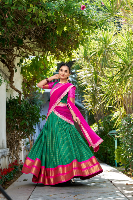 Green color zari weaving chex saree for wedding