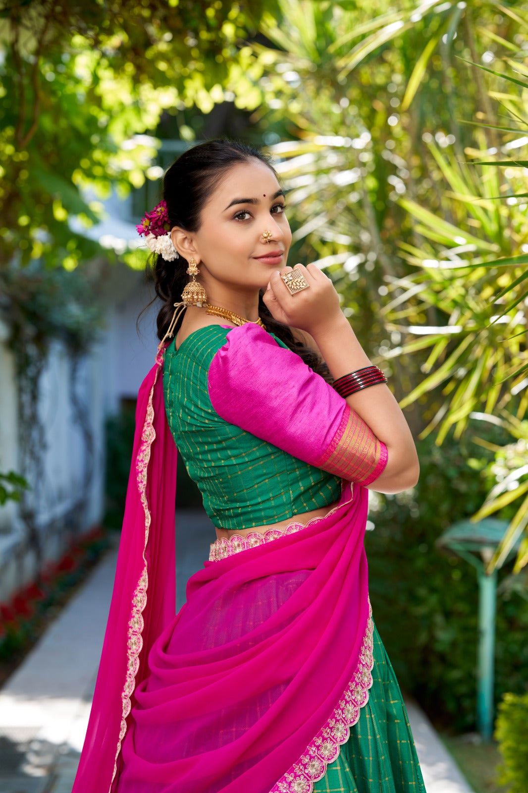 Green color zari weaving chex saree with blouse price