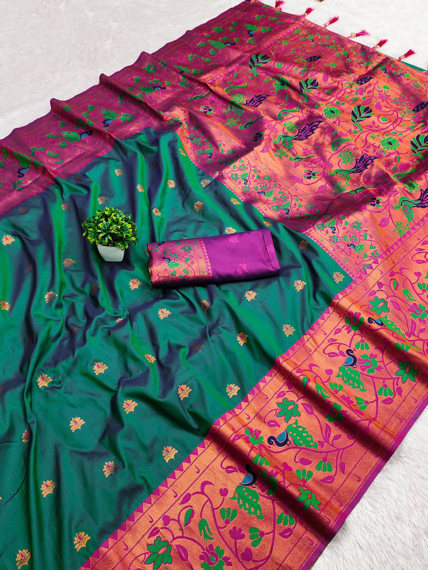 Rama color paithani silk weaving saree