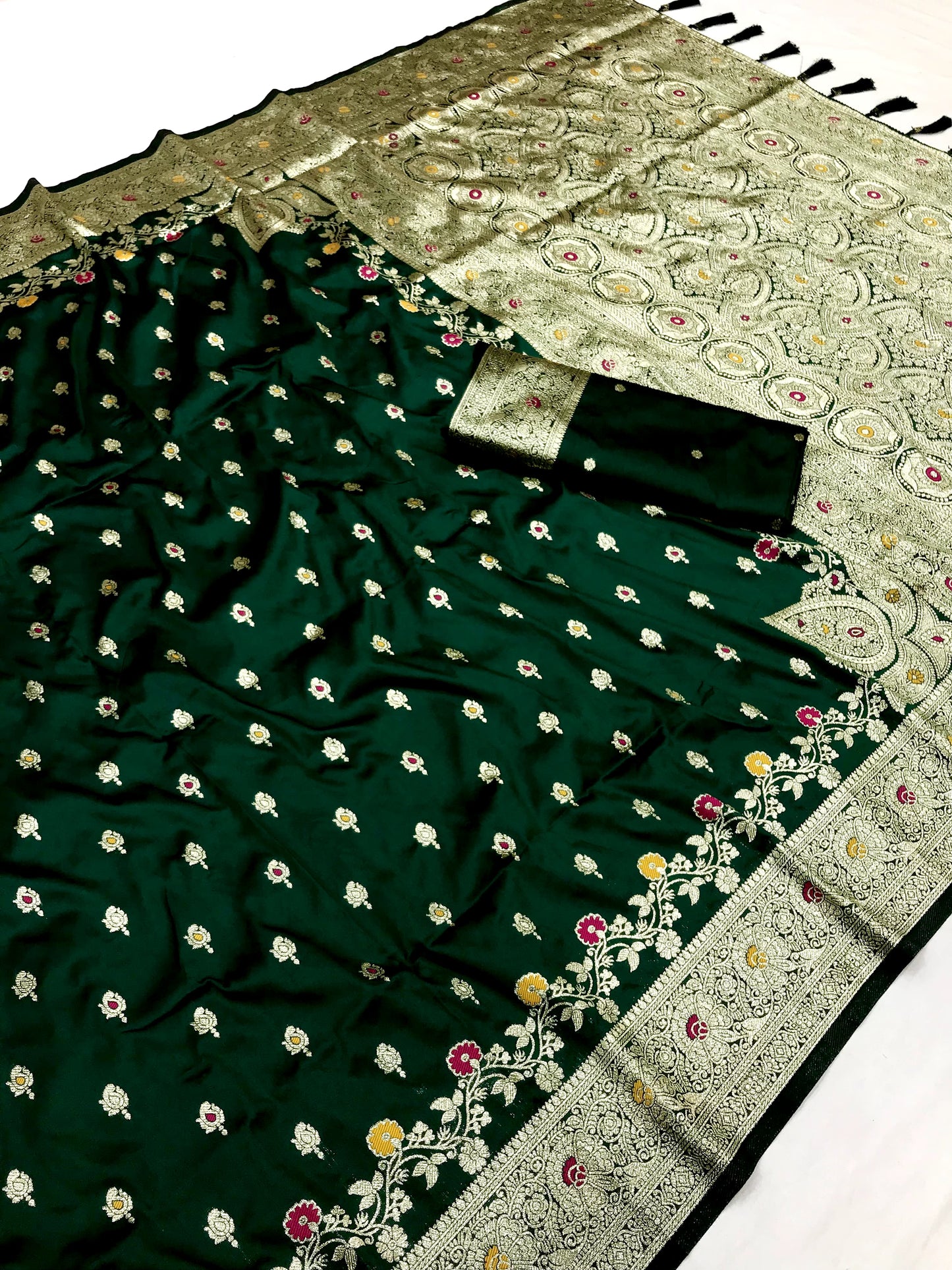 Green color banarasi silk saree with blouse price