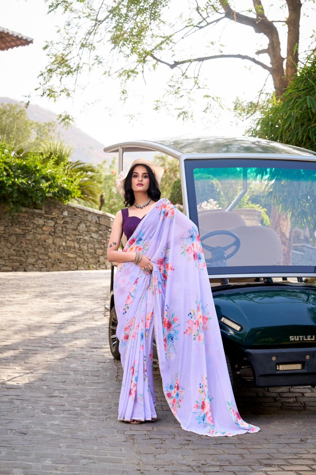Lavender color weightless marbal saree with blouse online
