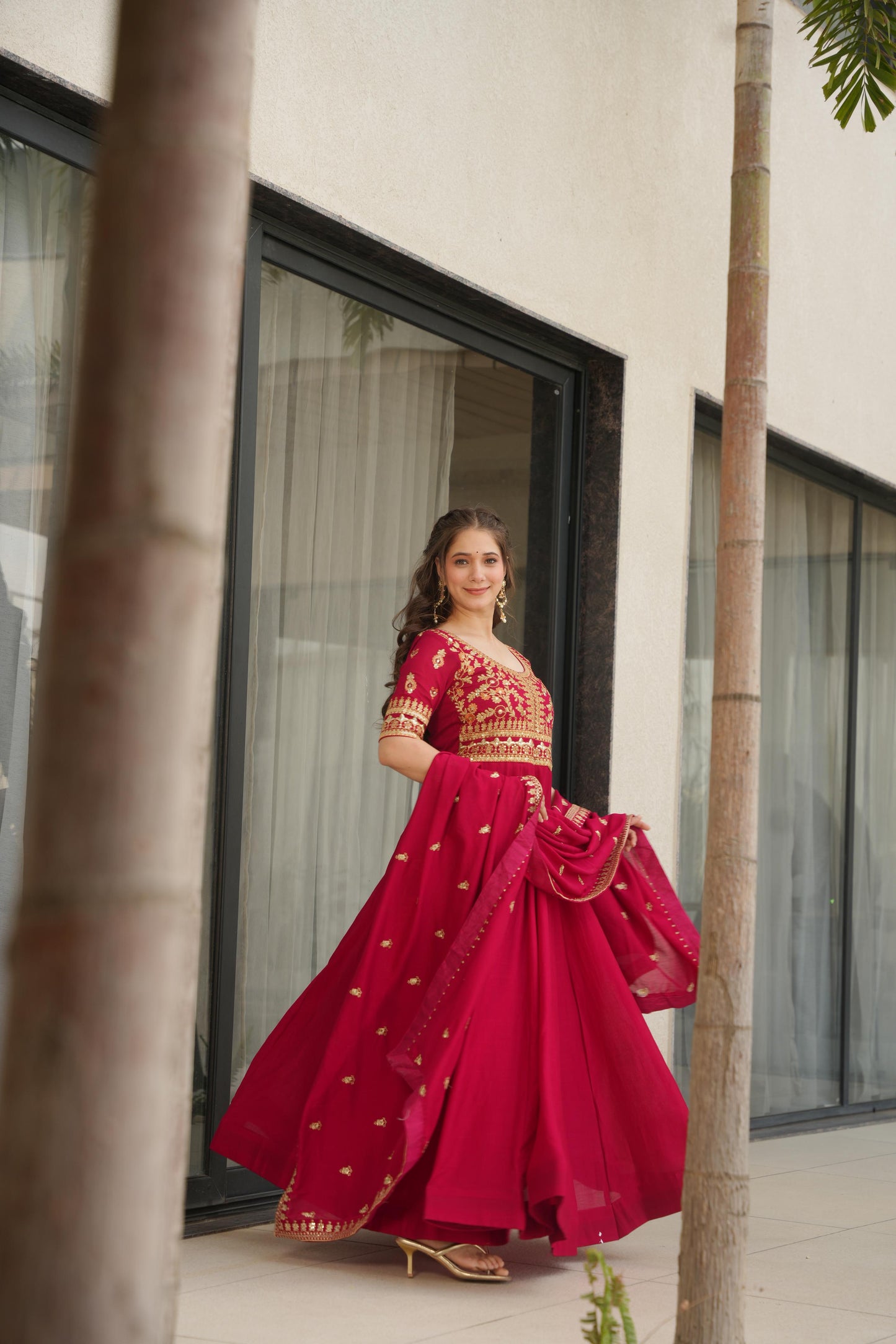 Pink color faux blooming gown with dupatta price