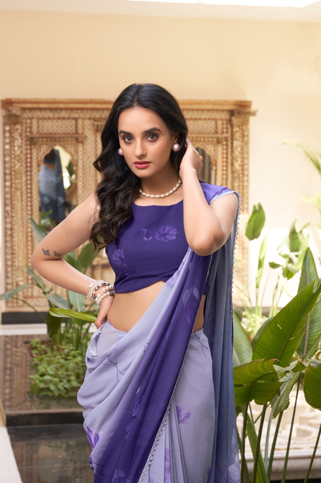 Purple color weightless marbal saree with blouse online