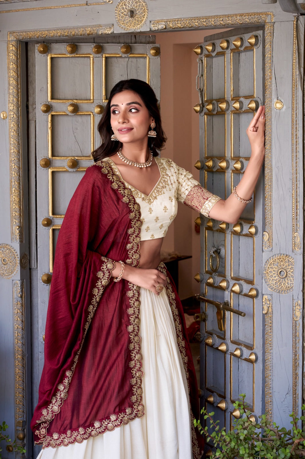 Off white vichitra silk lehenga choli with dupatta online