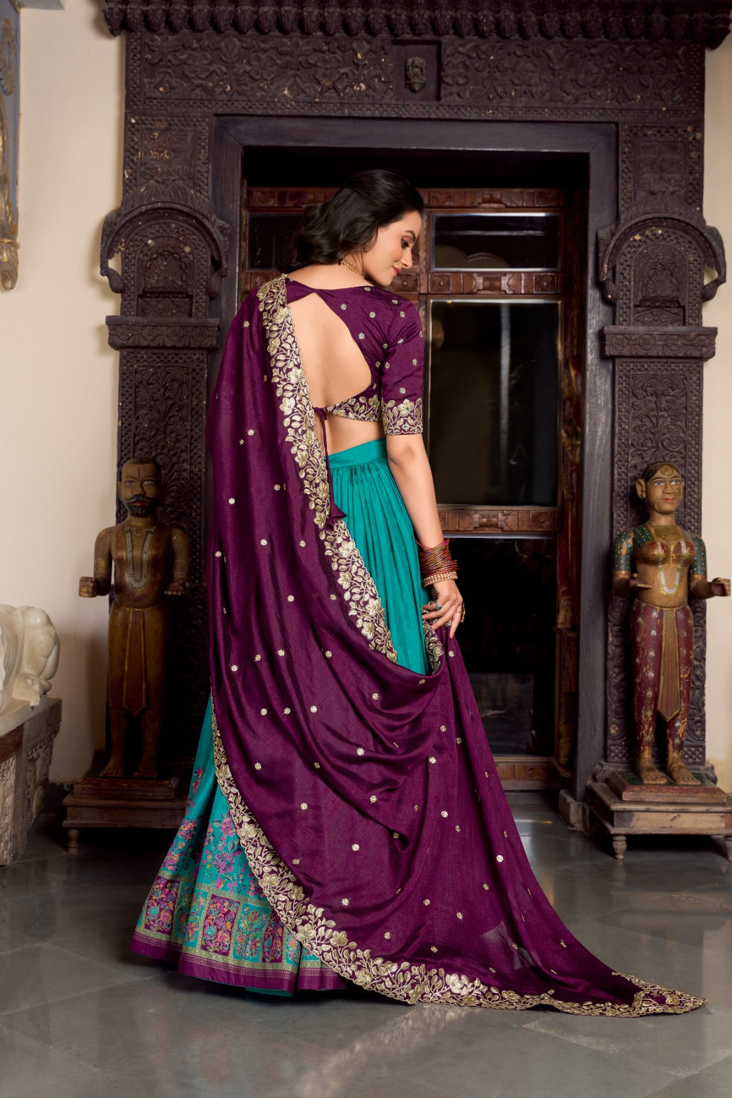 Wedding wear Firozi color chaniya choli