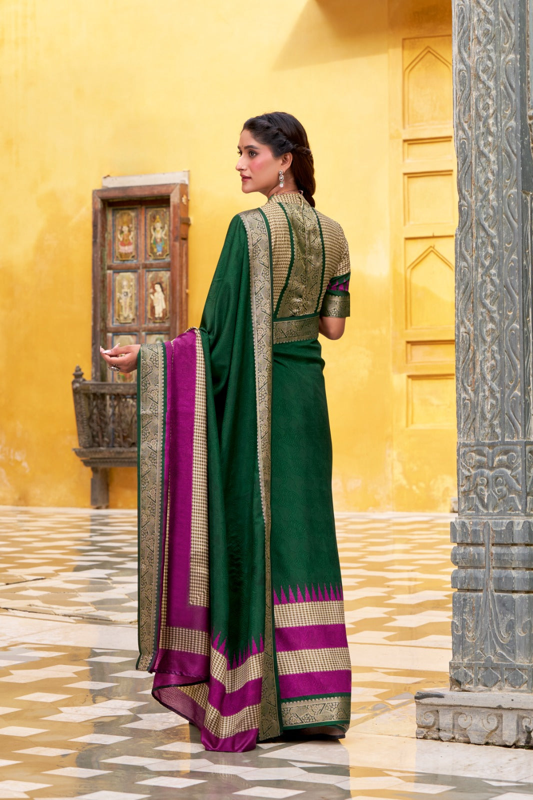 Green zari weaving saree with online