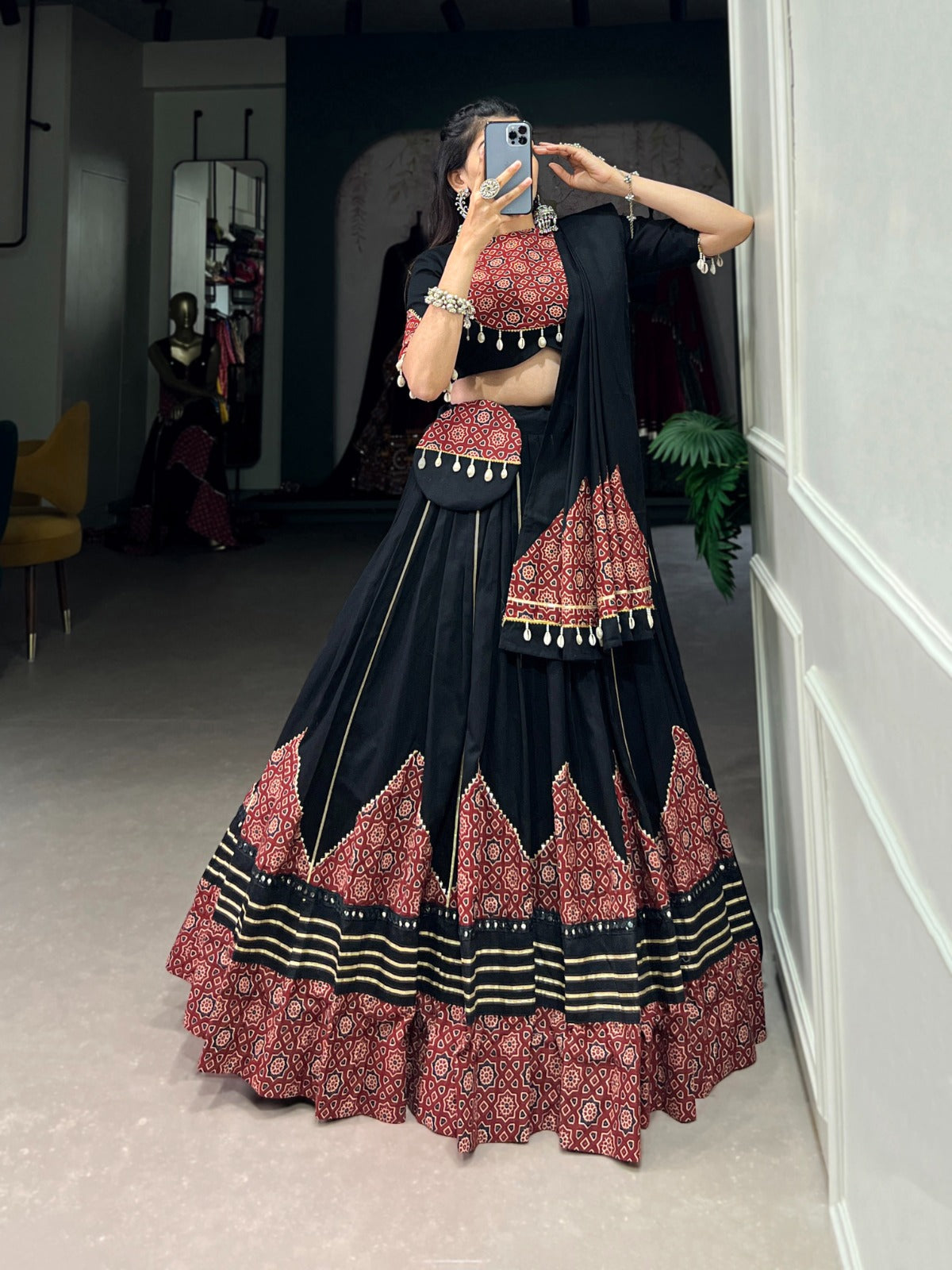 Lehenga choli for women wedding
