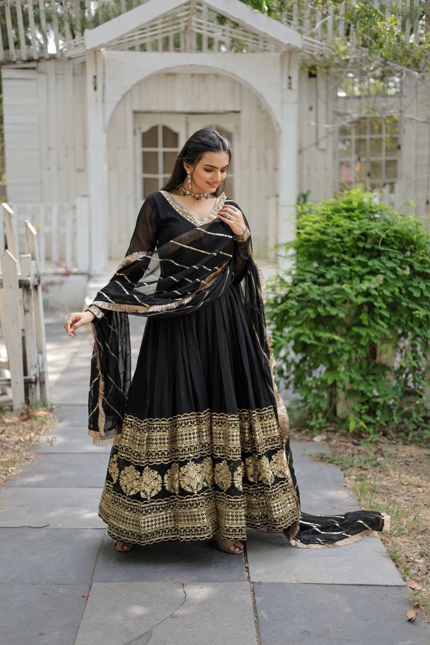 Faux Blooming Black Gown With Dupatta
