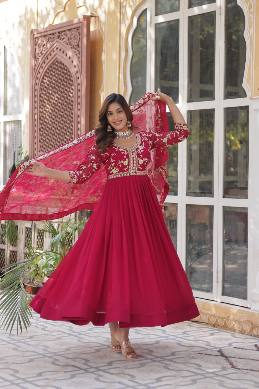 Pink color faux blooming gown with dupatta images