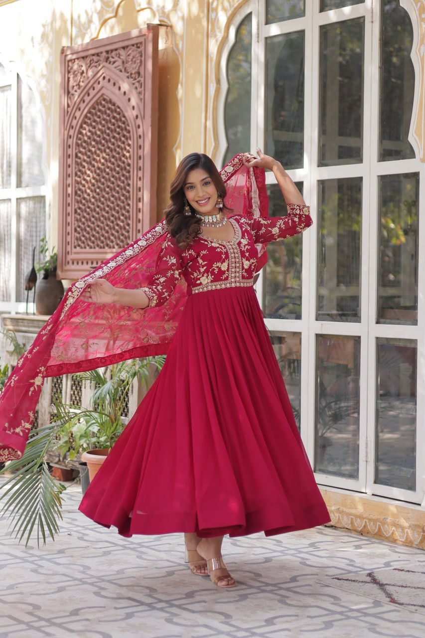 Pink color faux blooming gown with dupatta online