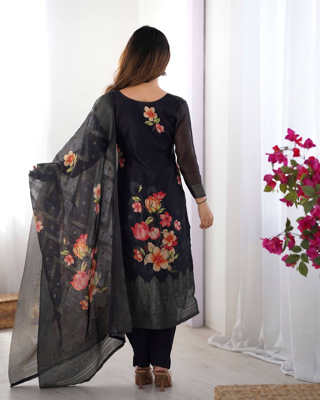 Women black color chanderi silk salwar suit