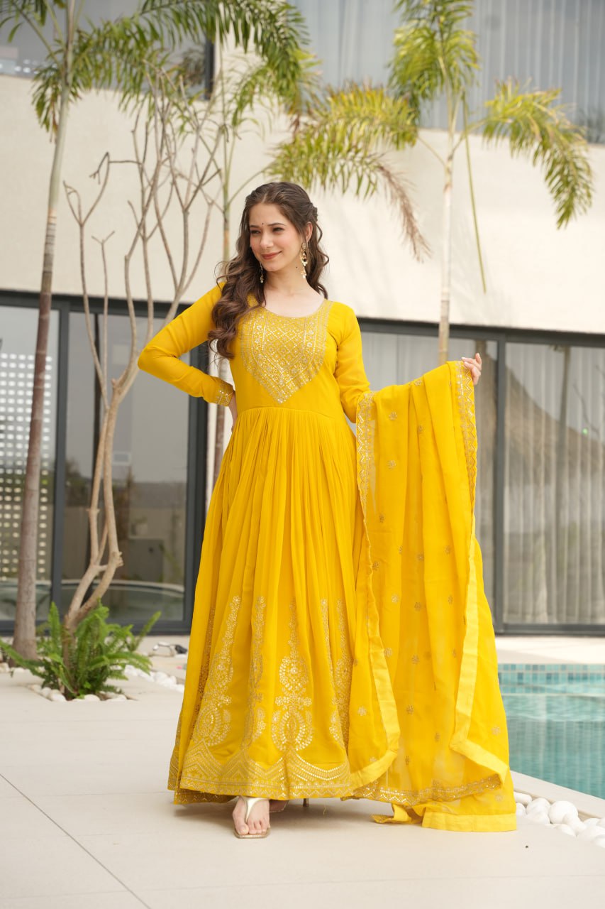 Long sleeve yellow gown for women