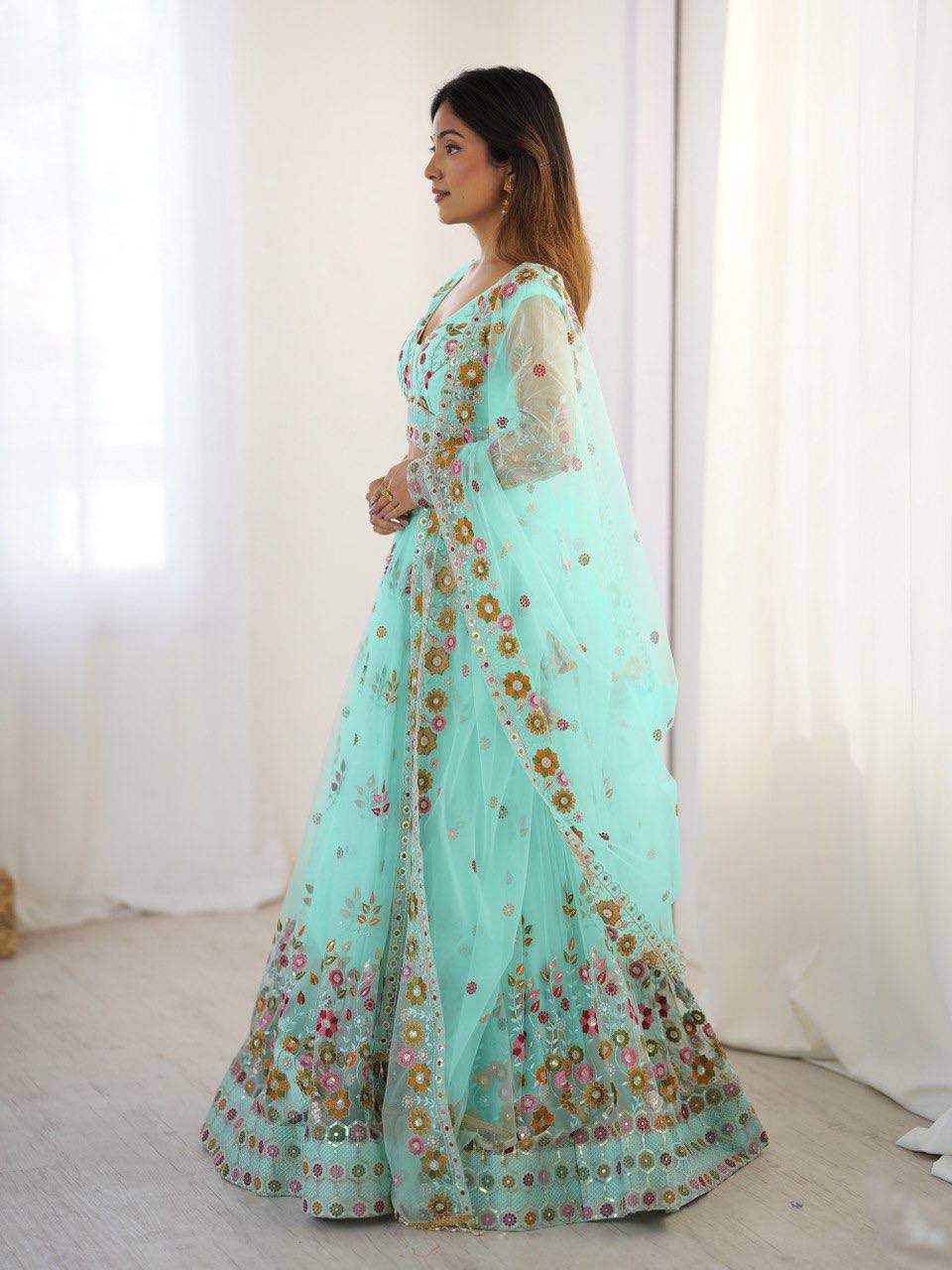 Turquoise Blue Lehenga Jewellery combination