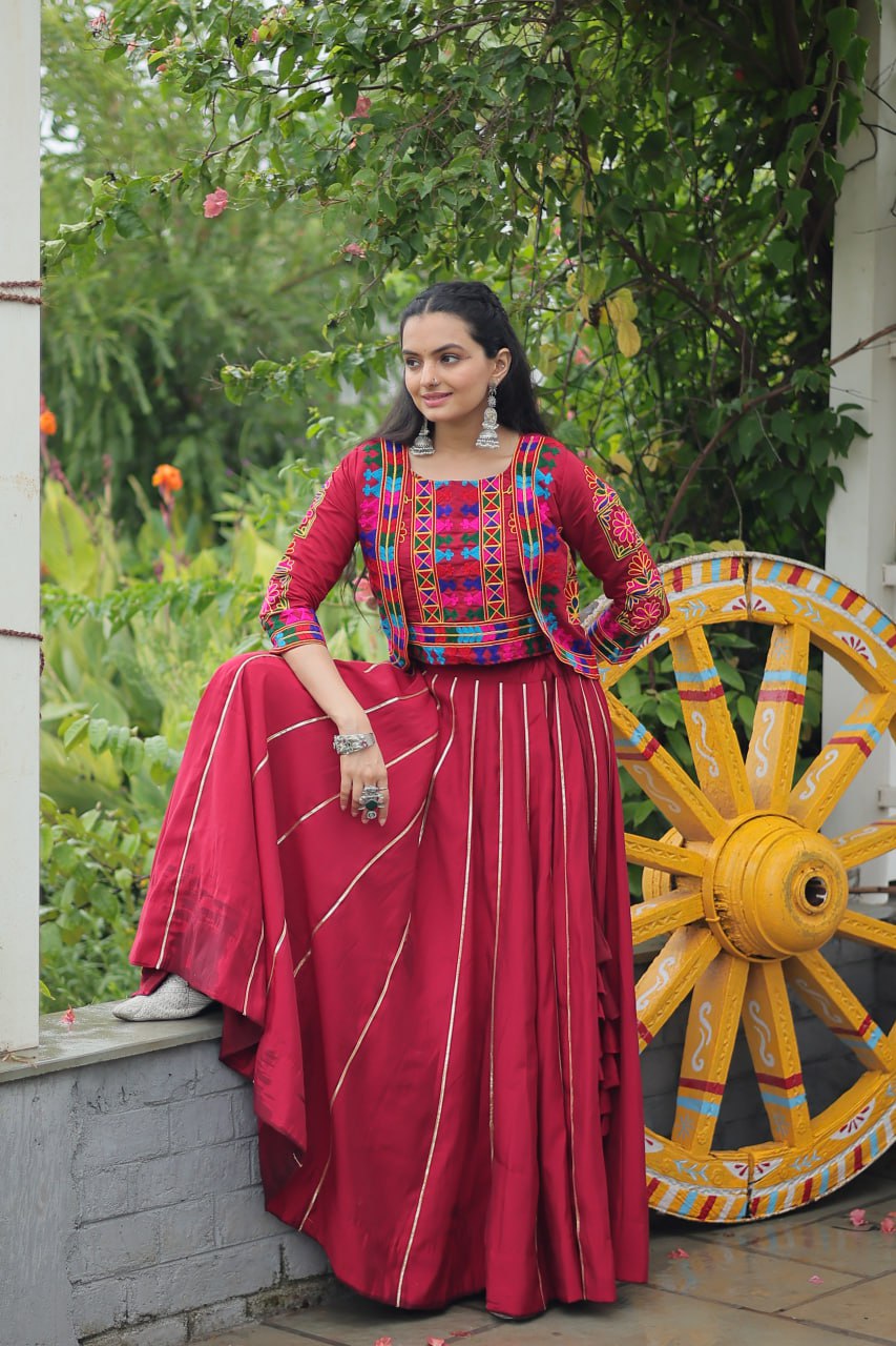 Red color garba wear chaniya choli