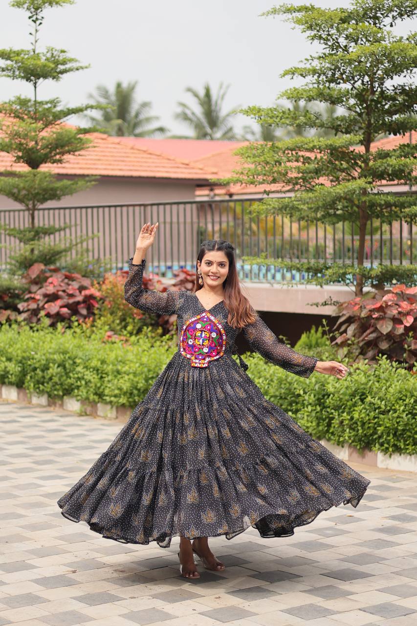Women black color georgette gown for navratri online