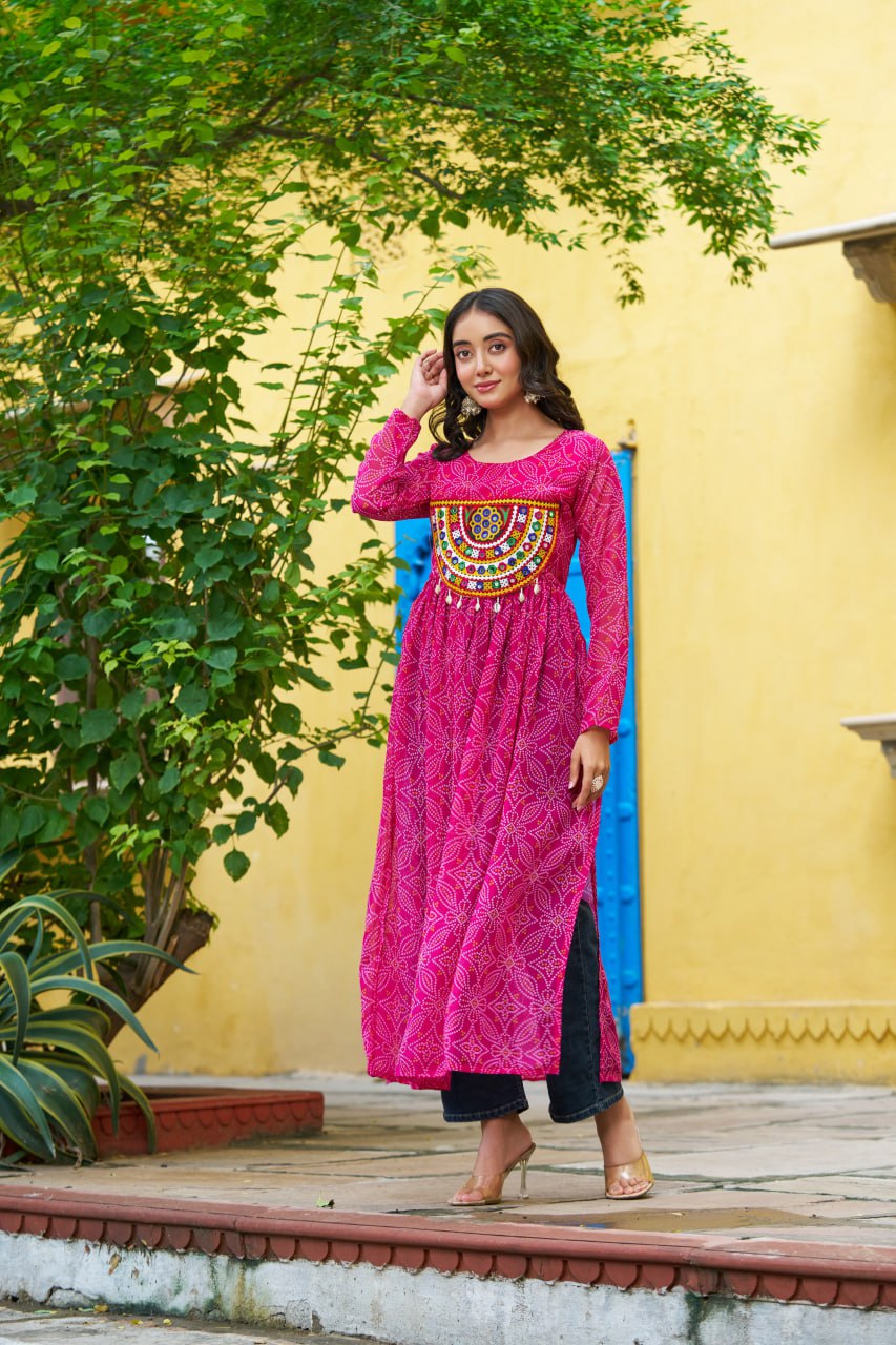 Long sleeves gamthi work kurtis