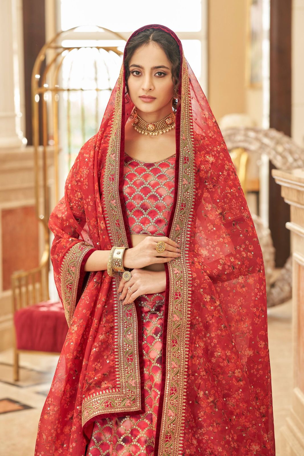 red lehenga designs
