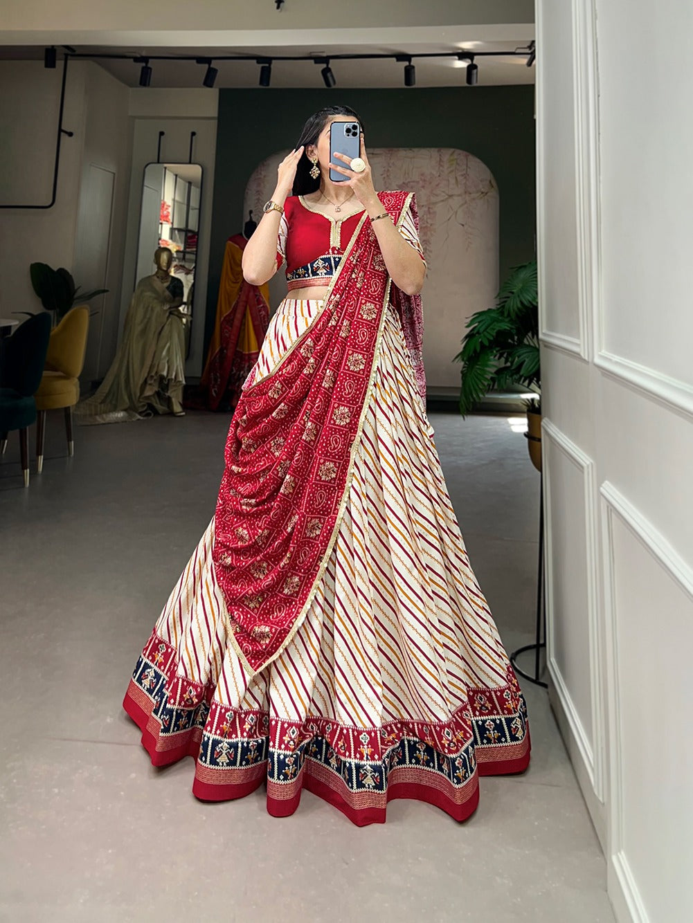 Gujarati patola lehenga