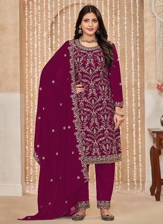 Women pink georgette salwar suit
