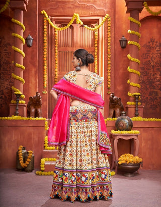 Cream lehenga combination