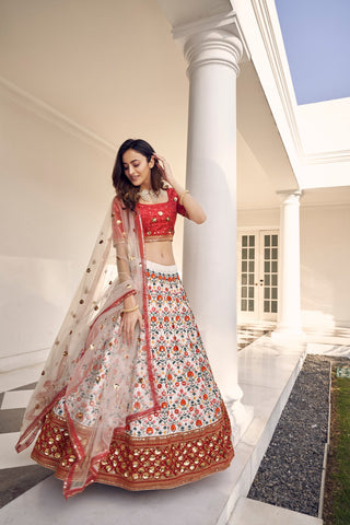 White Lehenga with red dupatta