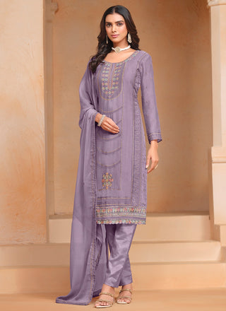 Lavender Kurta Set With Dupatta
