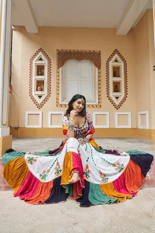 White navratri chaniya choli design images with price